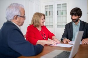 Universal Life vs Whole Life Insurance: Key Differences Explained