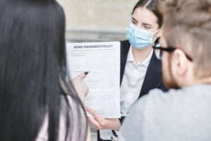 How Homeowners Insurance Deductibles Work (Flat vs. Percentage)